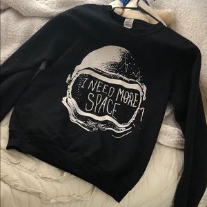 Crew neck